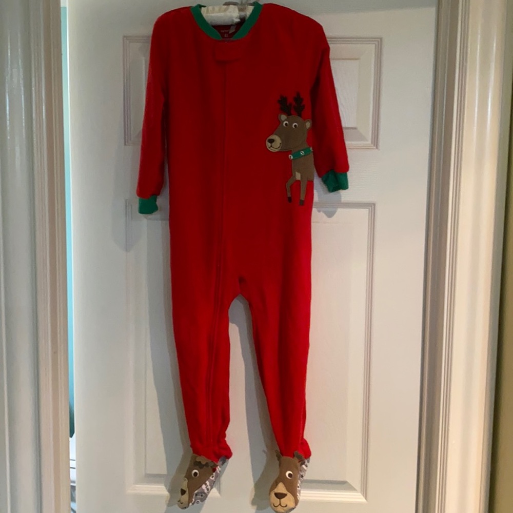 Reindeer onesie pajamas. Christmas. Holidays. 4T
